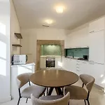 Bairro Alto Garden By Homing *